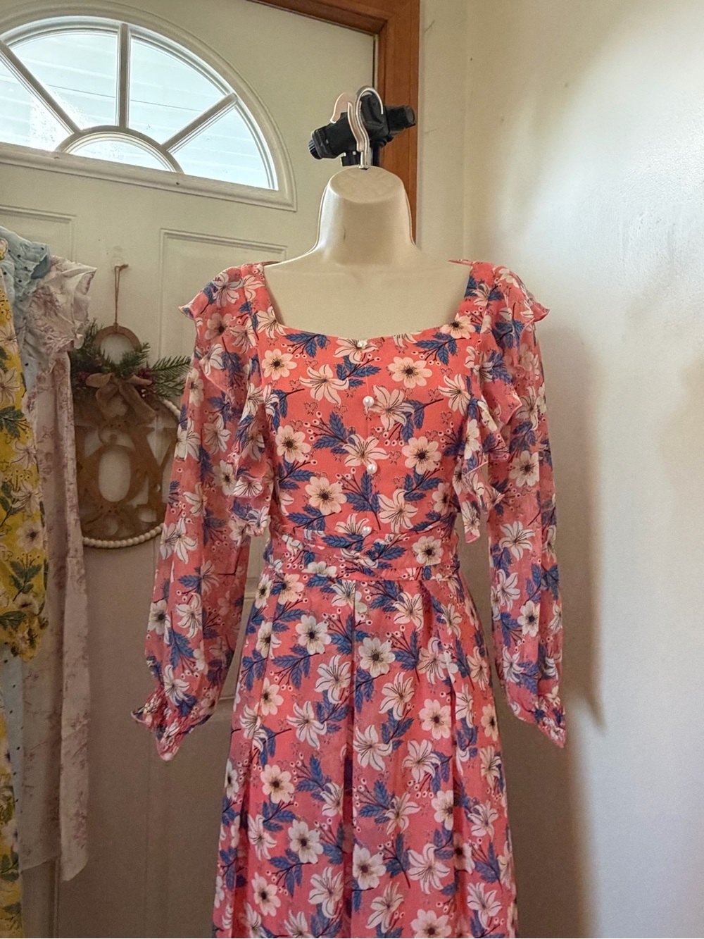 Floral Coral Maxi Dress with Ruffle Details fit s and m - Picture 4 of 7